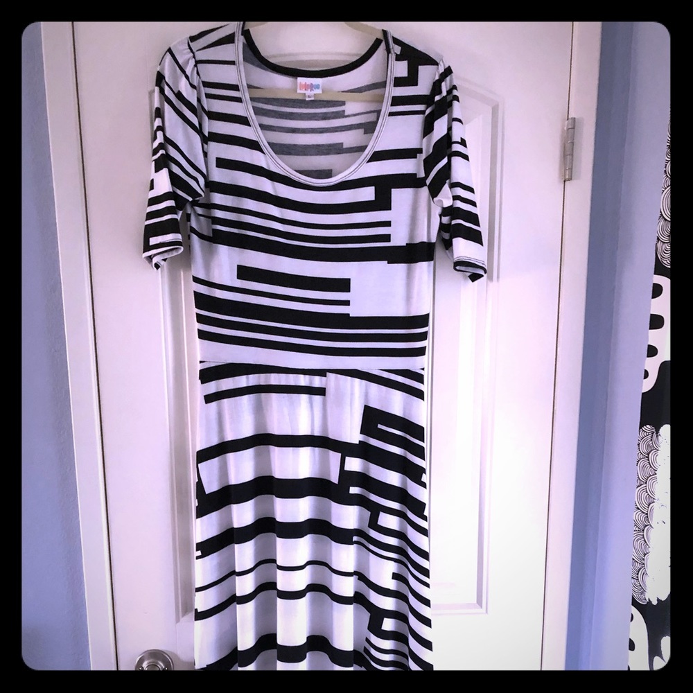 Large LulaRoe Ana dress